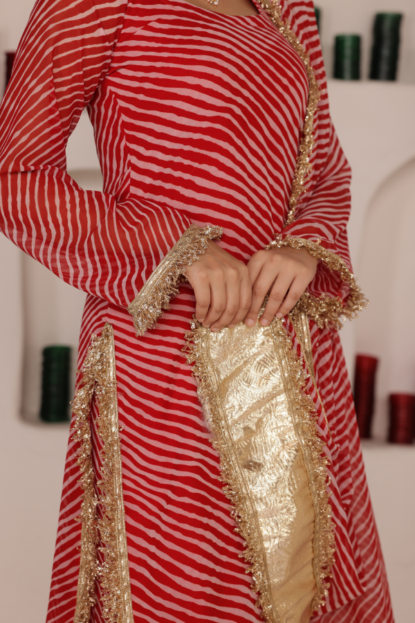 LAAL SHEHZADI SHARARA SET