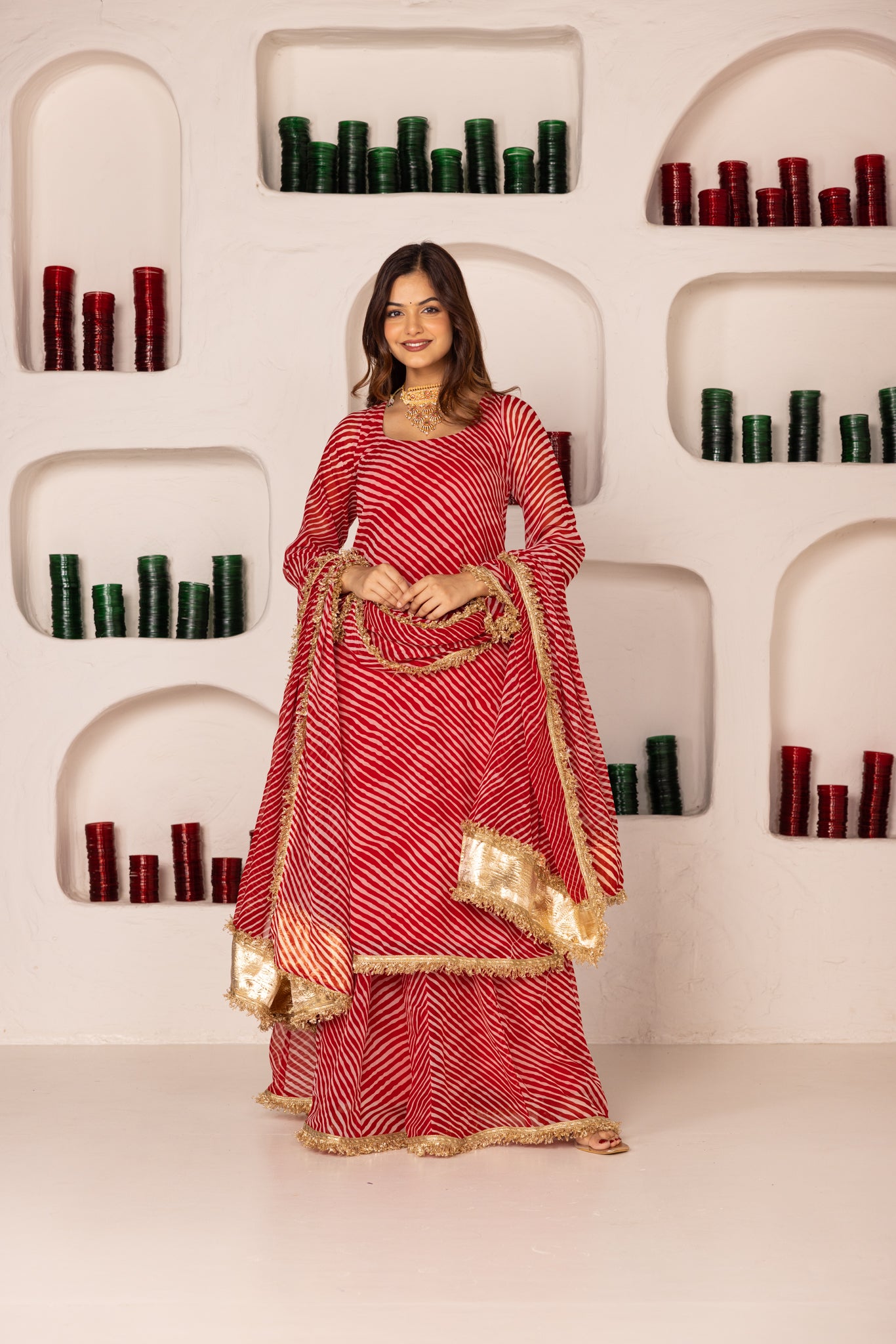 LAAL SHEHZADI SHARARA SET