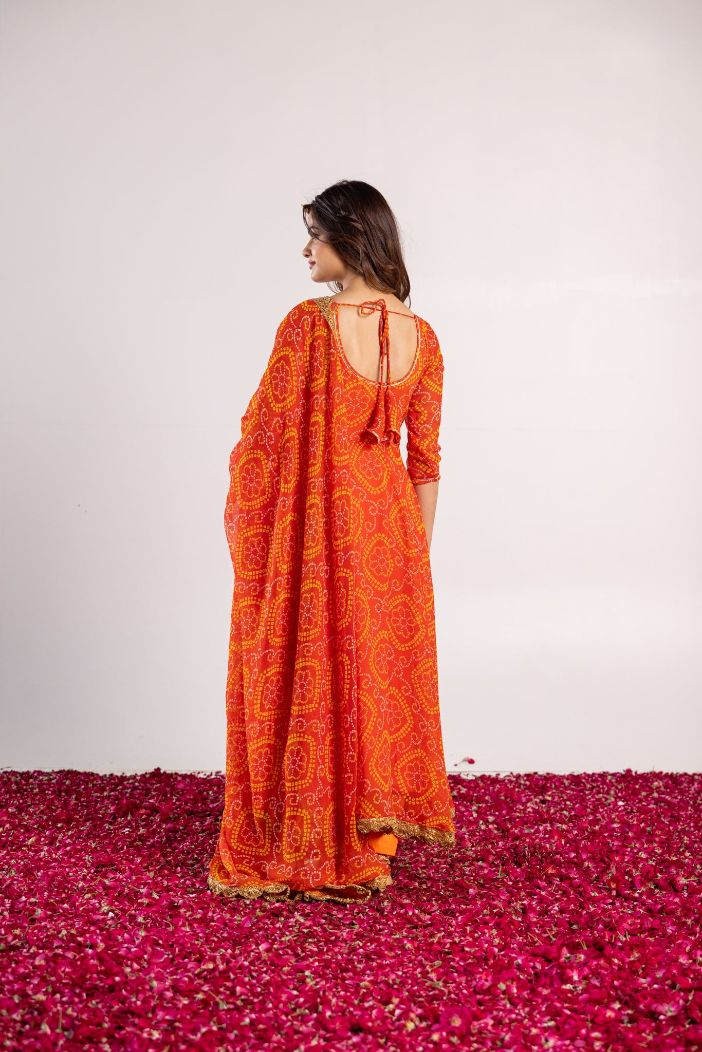 TAARA BANDHANI SET