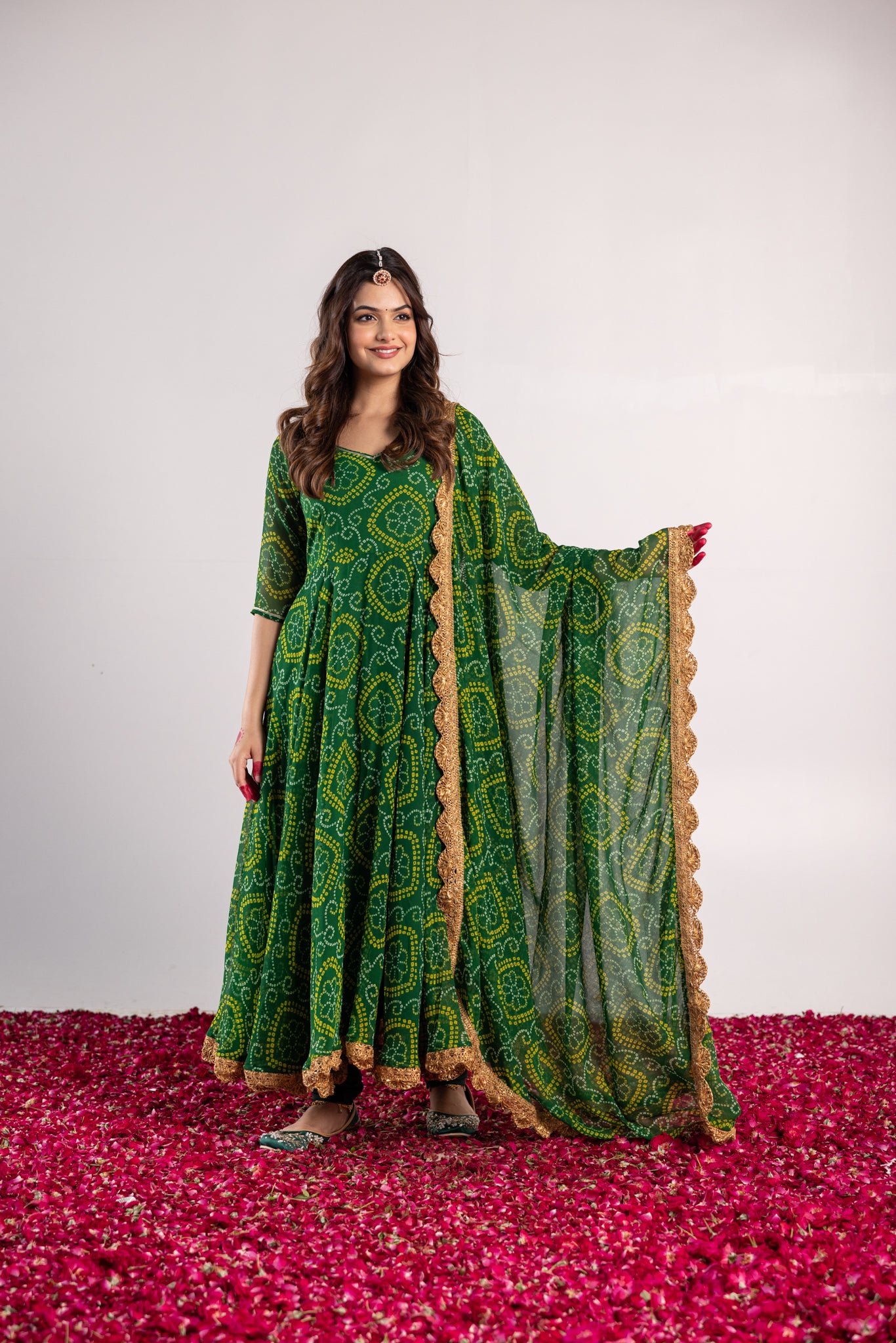 CHAAND BANDHANI SET