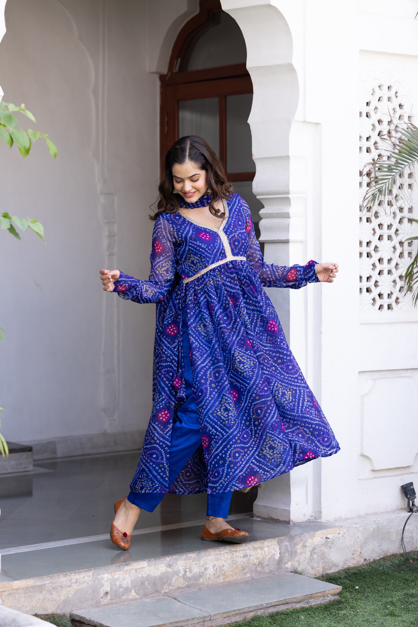 VAIDEHI SUIT SET