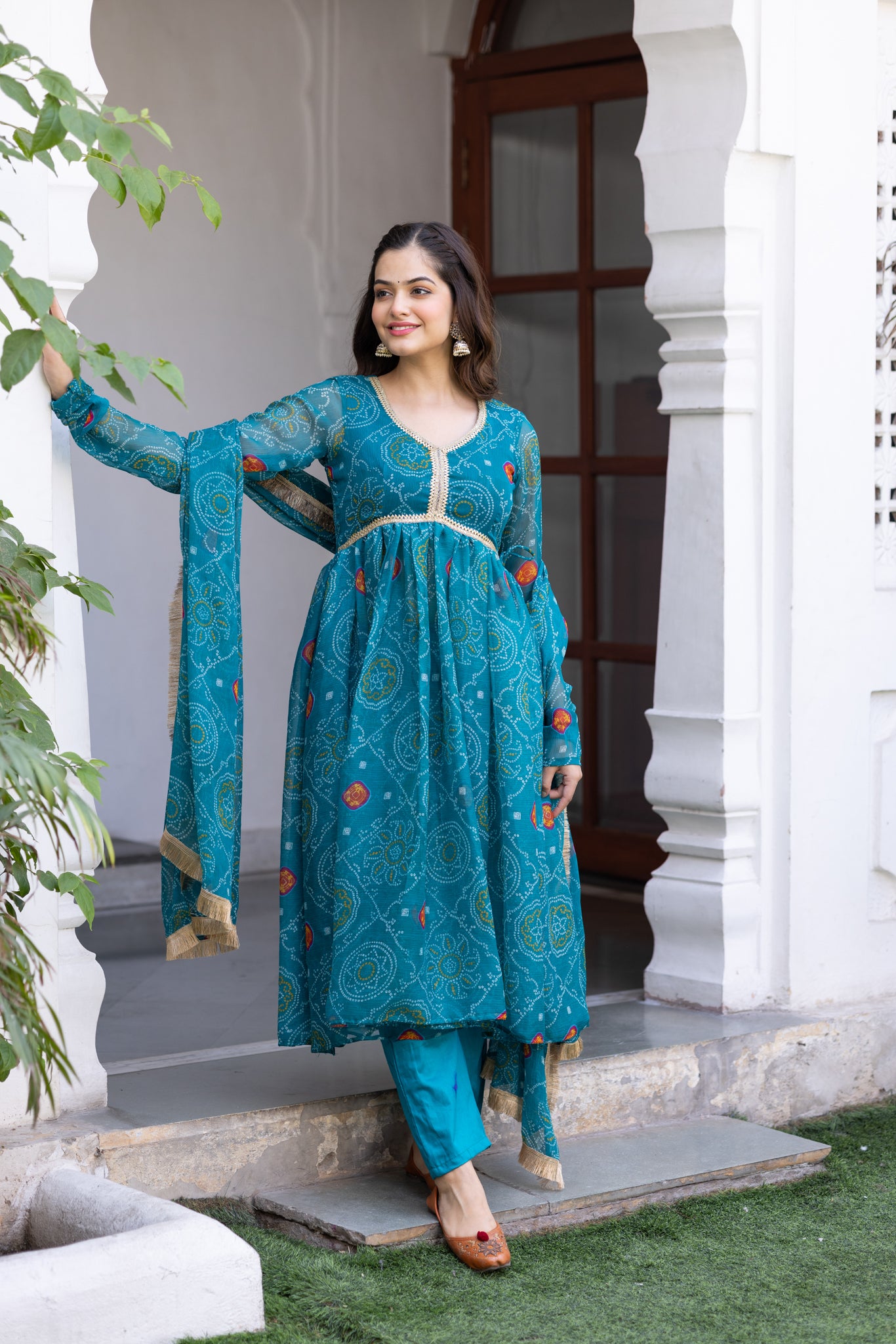 BHAGIRATHI SUIT SET