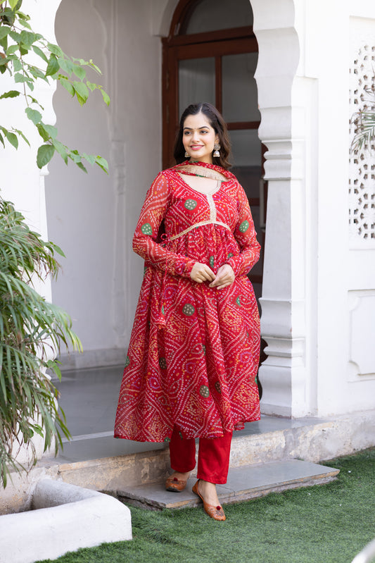 BHAVYATA SUIT SET